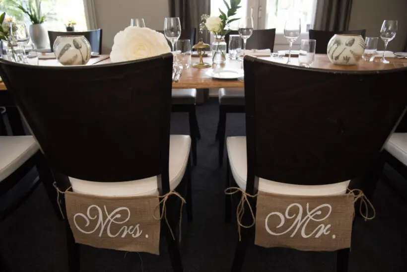 tafel seating